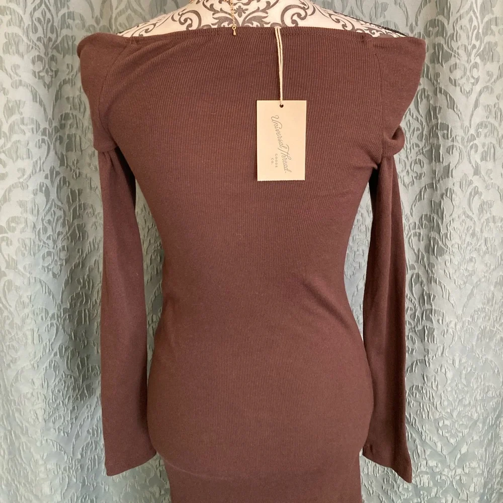 Universal Thread | NWT Women’s Off The Shoulder Long Sleeve Ribbed Dress - Picture 4 of 6